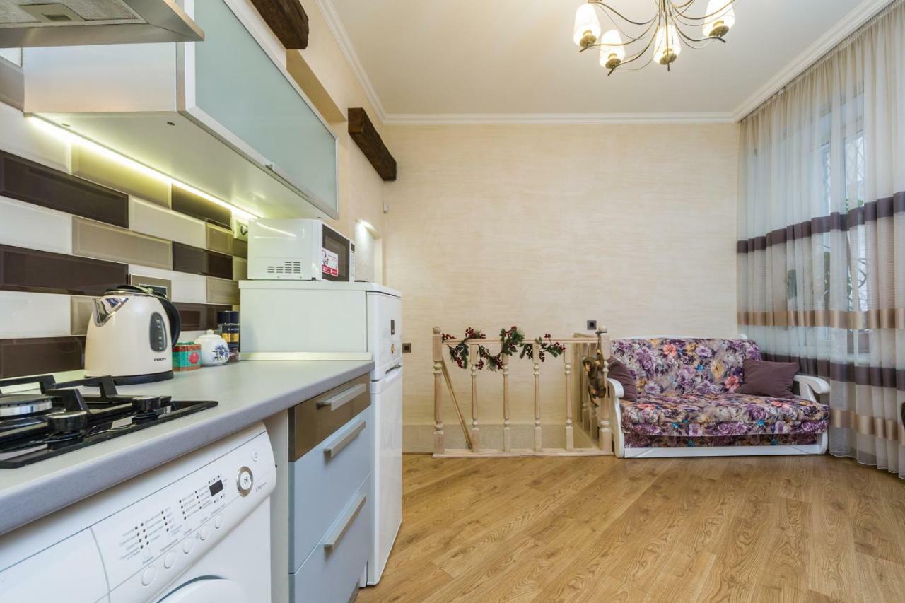Apartamenty Na Sofievskoy Odessa Exterior foto