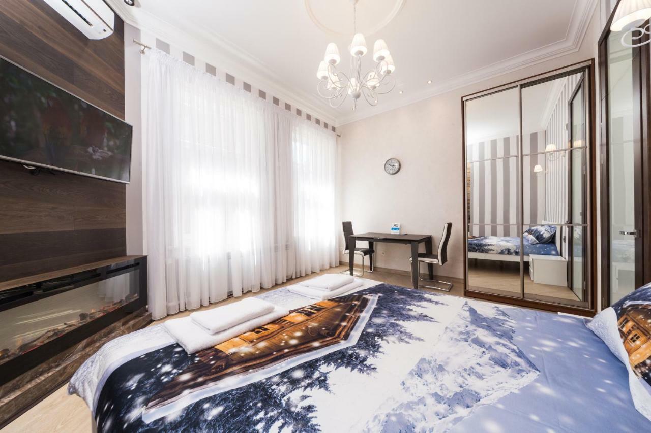 Apartamenty Na Sofievskoy Odessa Exterior foto